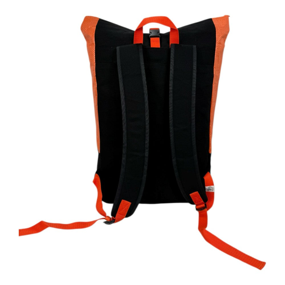 BEADBAGS Love Rucksack – Orange-Gelb, weißes Herz, oranger Patch – Bild 3