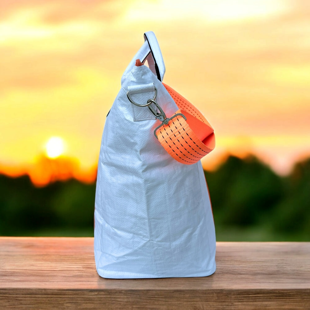 Beadbags Spacy Small Seepferd weiß/orange seitlich