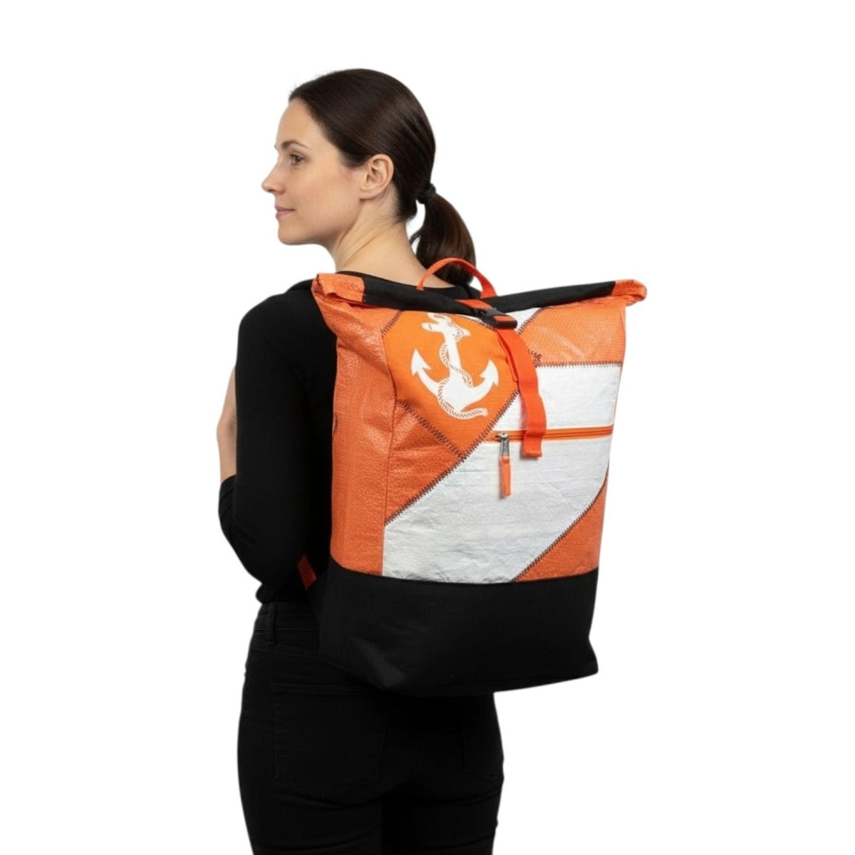 BEADBAGS Anker Rucksack – Orange, weißer Anker, oranger Patch – Produktansicht 7