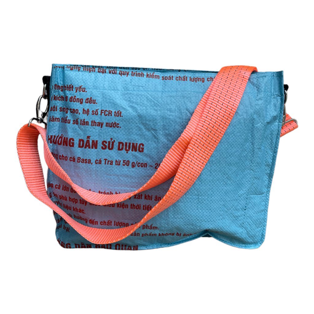 Oceanboundbags von Beadbags Tragetasche TJ77quer hellblau hinten