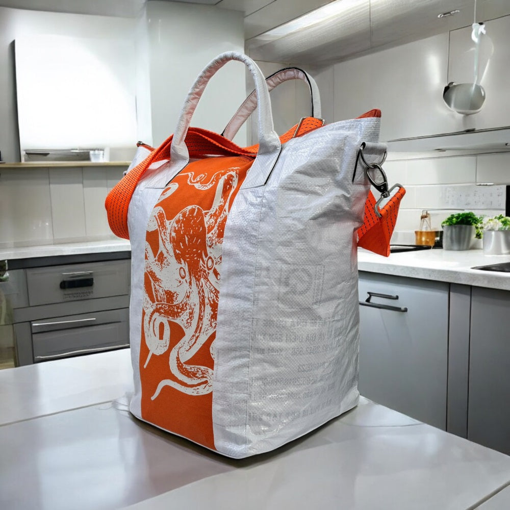 Beadbags Spacy Small Oktopus weiß/orange seitlich
