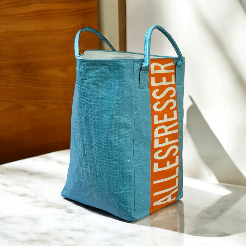 Beadbags Spacy XXL Allesfresser blau/orange seitlich
