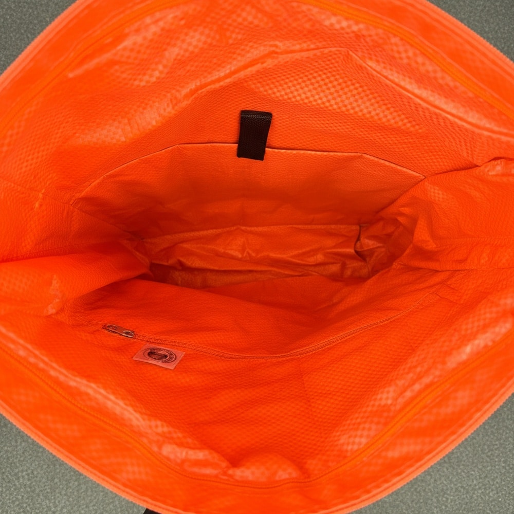 BEADBAGS Love Rucksack – Orange-Gelb, weißes Herz, oranger Patch – Bild 4