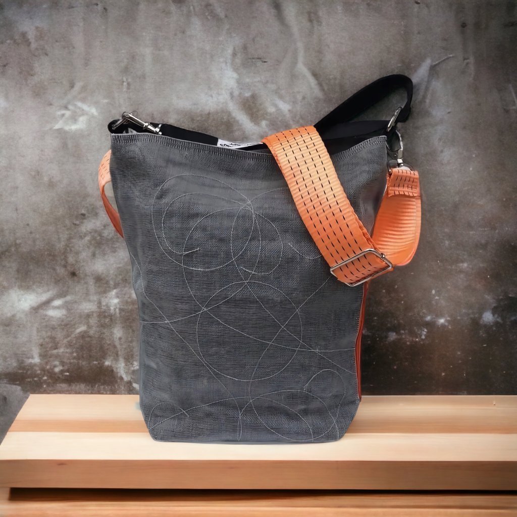 Oceanboundbags von Beadbags Schultertasche Net3TJ silber Design 2
