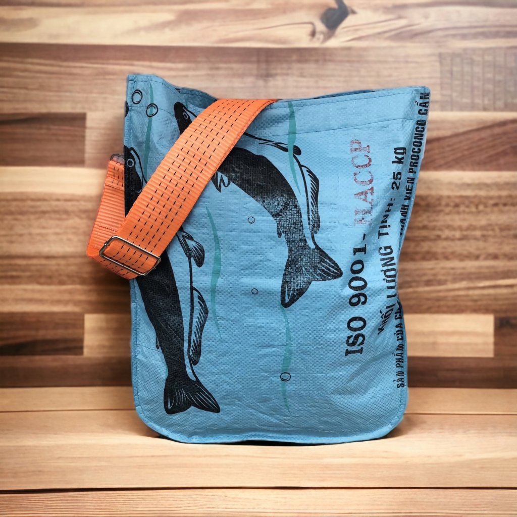 Oceanboundbags von Beadbags Schultertasche TJ77 hellblau Design 1