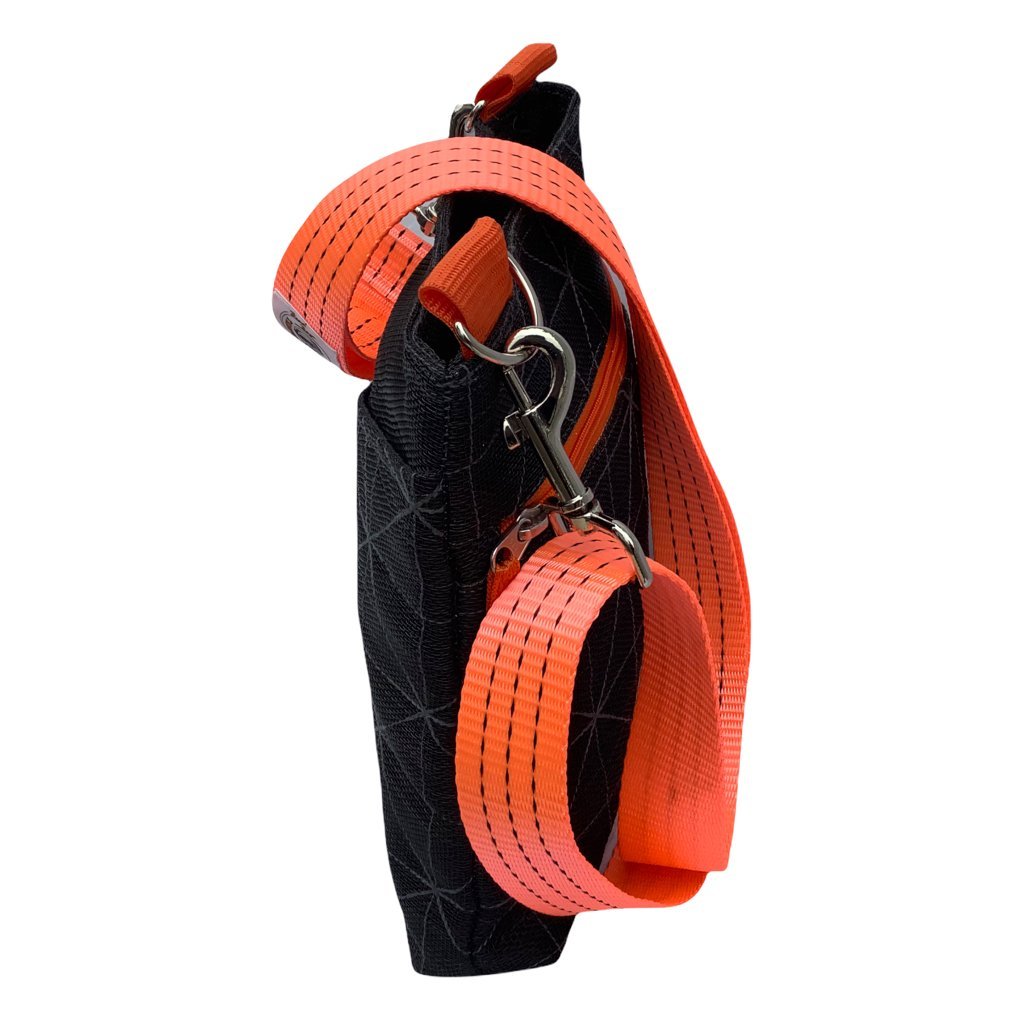 Oceanboundbags von Beadbags Schultertasche Net11TJ schwarz seitlich