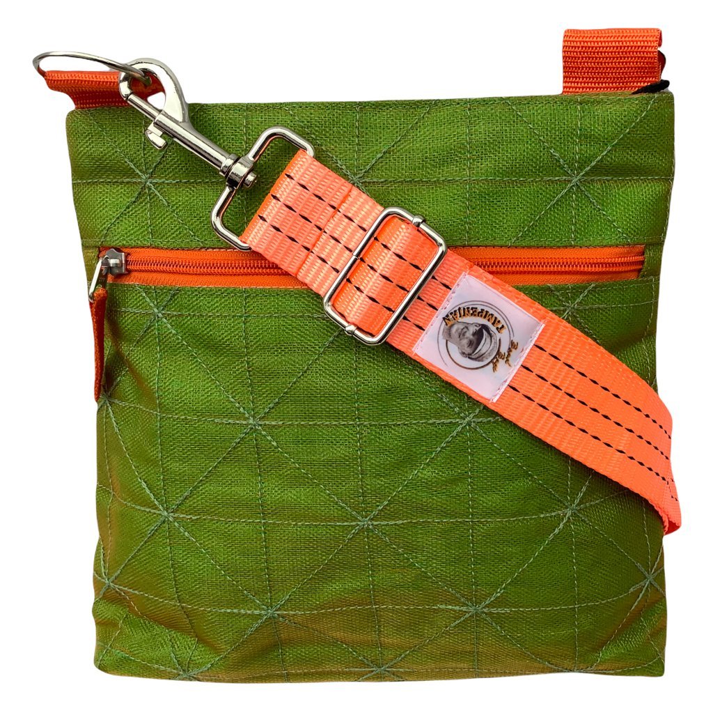 Beadbags Classic Schultertasche aus reused Moskitonetz NET11TJ grün