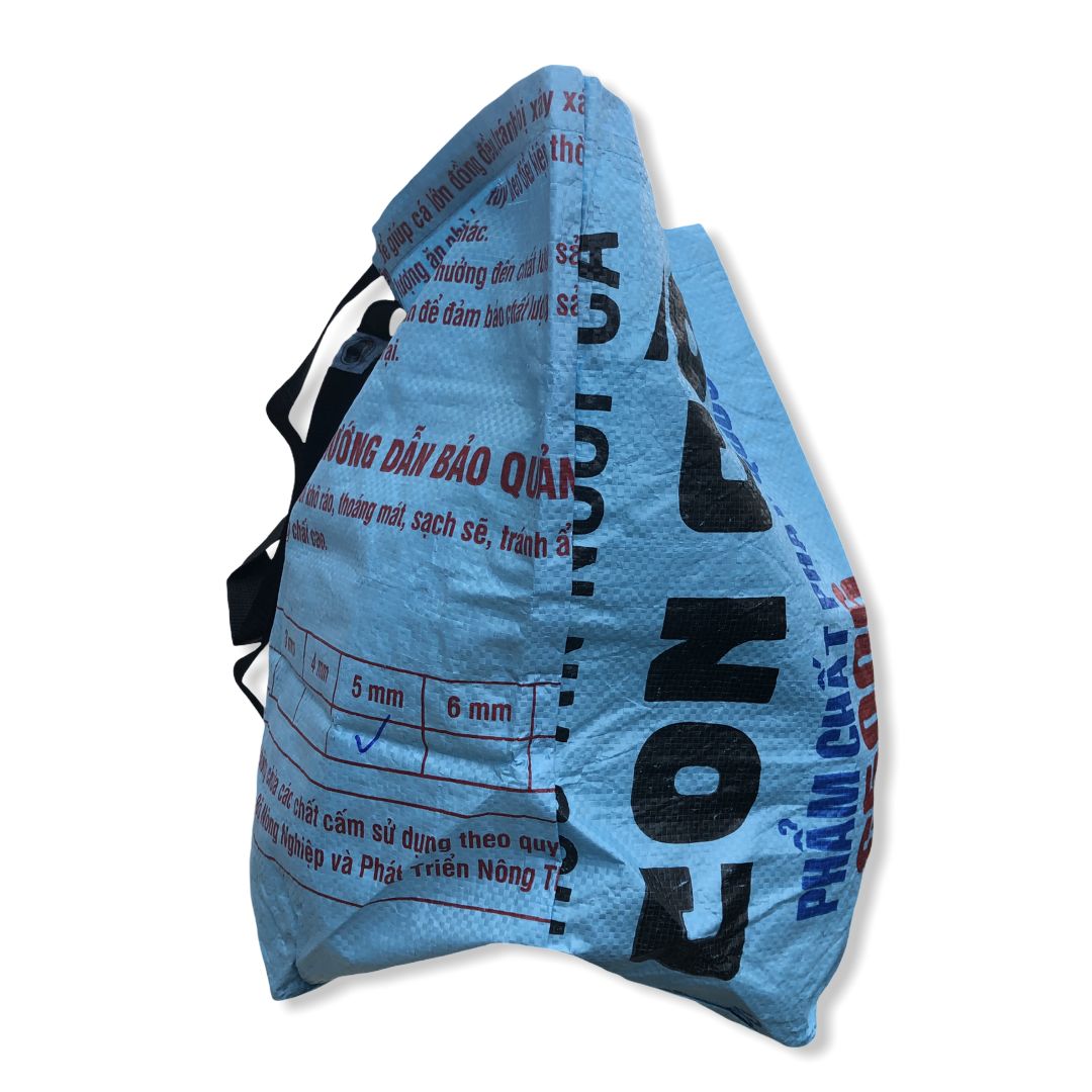 Oceanboundbags von Beadbags Tragetasche Ri42 hellblau seitlich