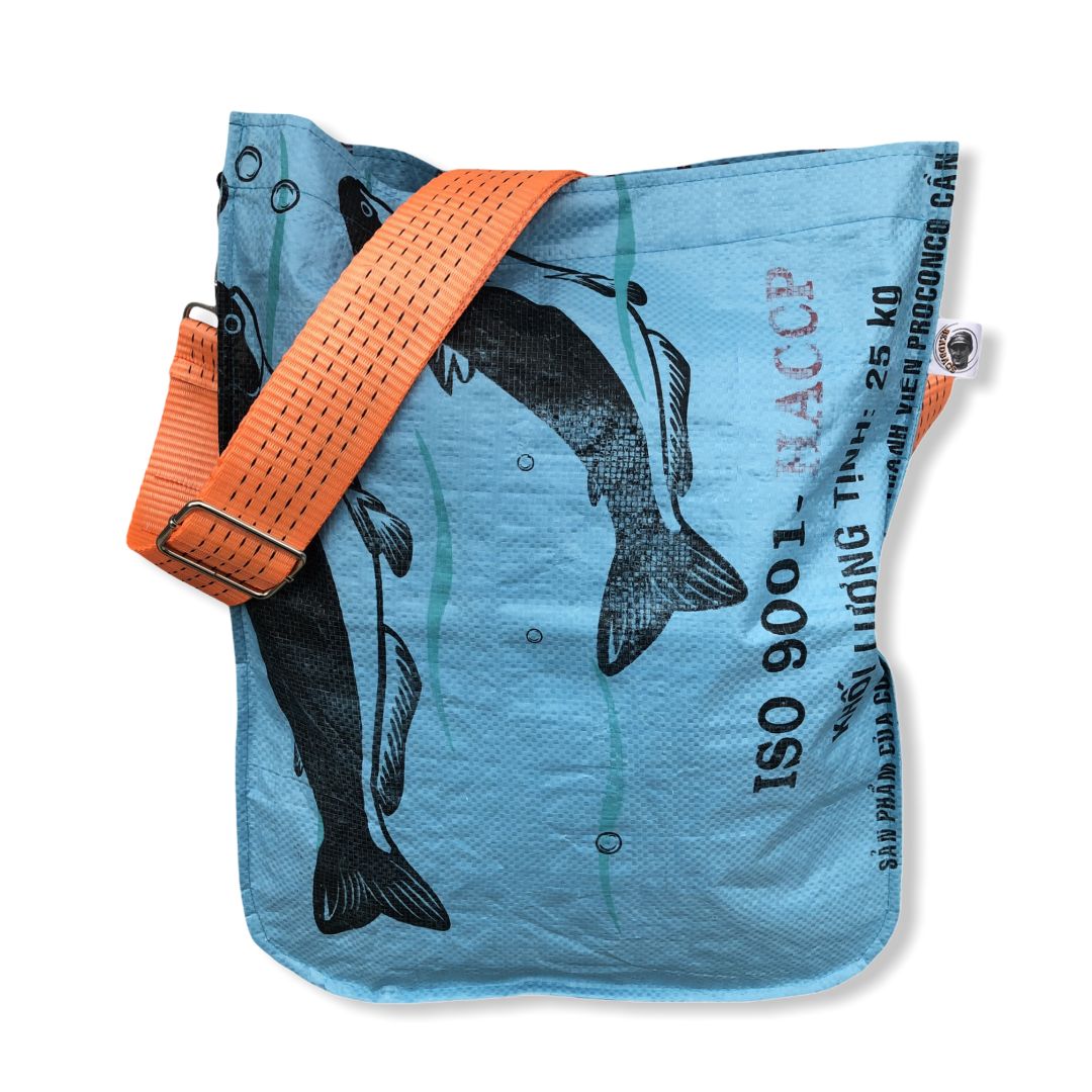 Oceanboundbags von Beadbags Schultertasche TJ77 hellblau vorne